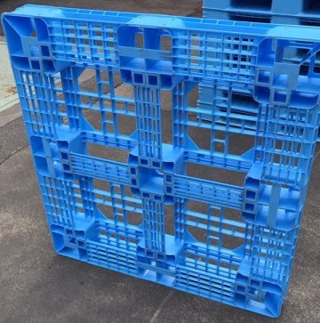 プラスチックパレット
