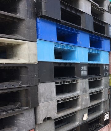 NO.5759 中古 プラスチックパレット 1100×1100