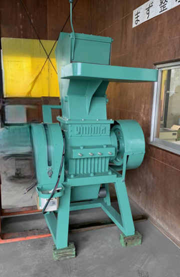 15馬力中古粉砕機 ホーライ製