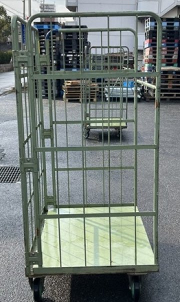 カゴ台車