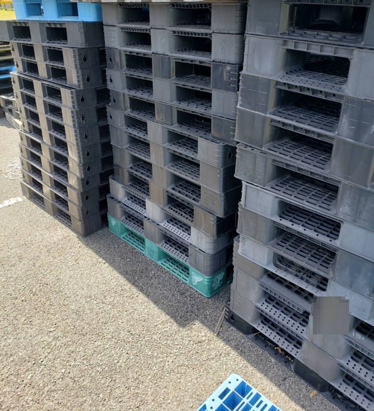 【大特価】中古プラスチックパレット1100×1100【大阪】